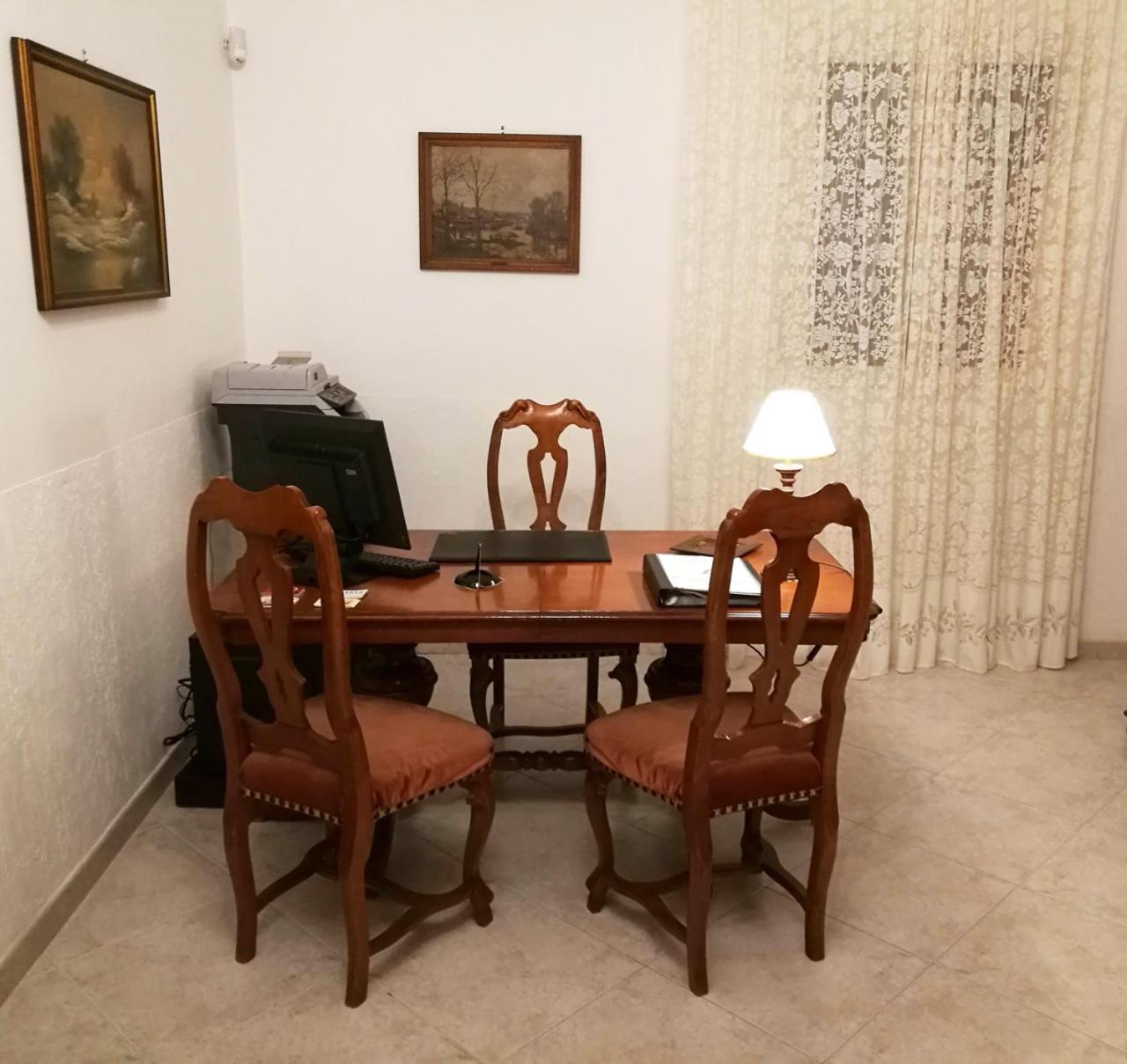 Il Giardino Di Niu Panzió Palombaio Kültér fotó